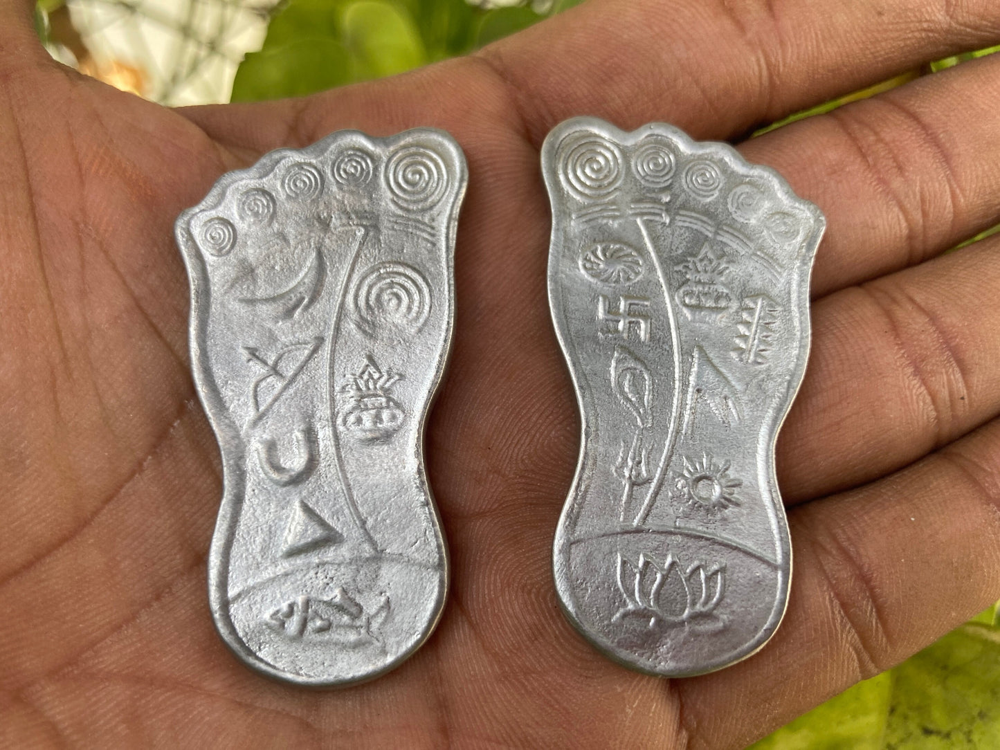 Parad Laxmi Charan Paduka I Sacred Goddess Laxmi Paduka Sacred Hindu Religion Wealth And Prosperity Symbol I Religious Gifts I Pooja Items