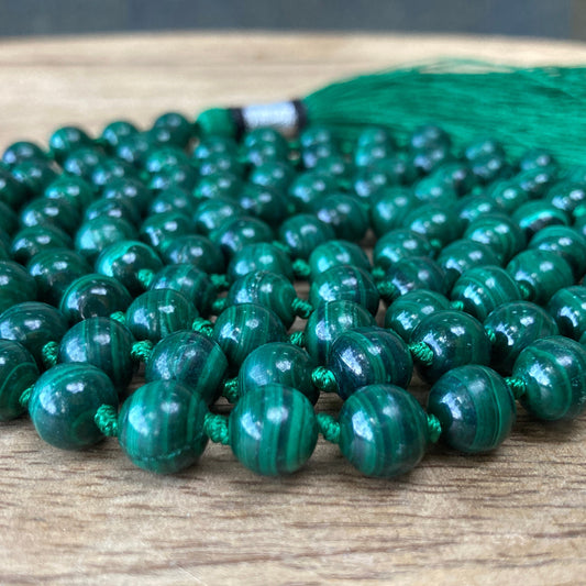 Malachite Mala, 108 Beads, Malachite Necklace, Handmade Necklace, Yoga Gifts, Statement Necklet, Handmade Jewelry