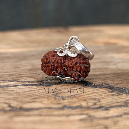 17 Mukhi Rudraksha Pendent, 17 Mukhi Rudraksha, Seventeen Faces Rurraksha, Rudraksha Pendent