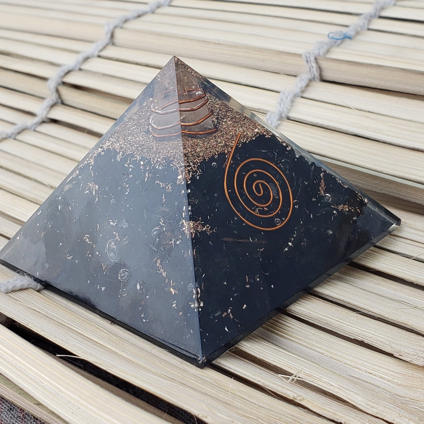 Black Tourmaline Pyramid, Orgone Positive Energy Generator, Reiki Metaphysical Shrine Decor, EMF, Psychic, and Energy Protection, Shielding