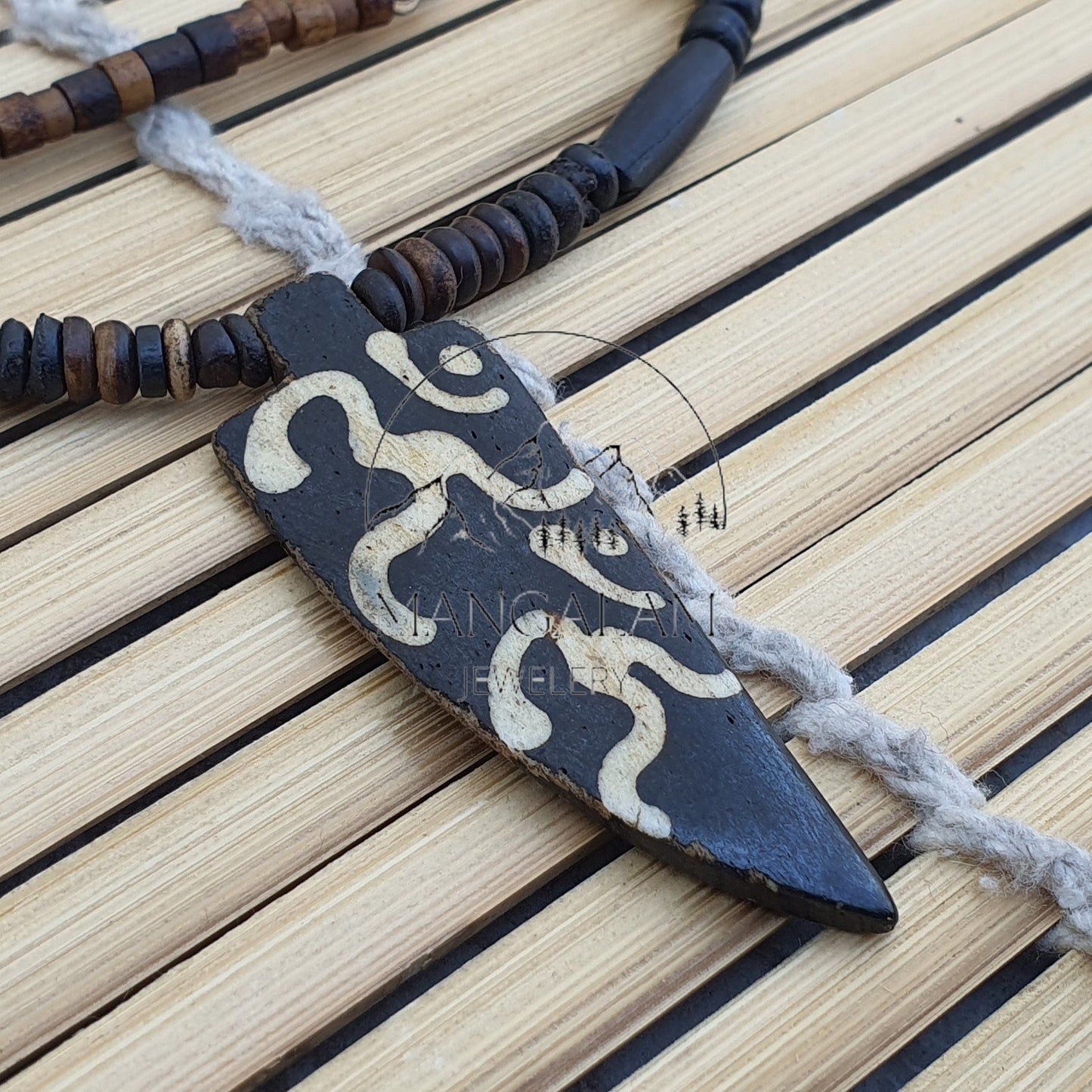 Om engraved Yak Bone Skull Necklace, With knief Kapala Prayer Beads, Protection Necklace, Buddhist Necklace, Yoga Gifts, Handmade Jewelry